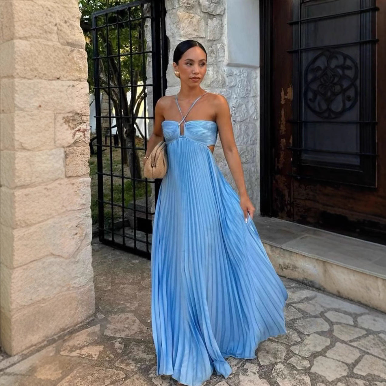 Robe bustier plissée sans manches à bretelles, taille haute et décolletée, idéale pour les soirées et les clubs