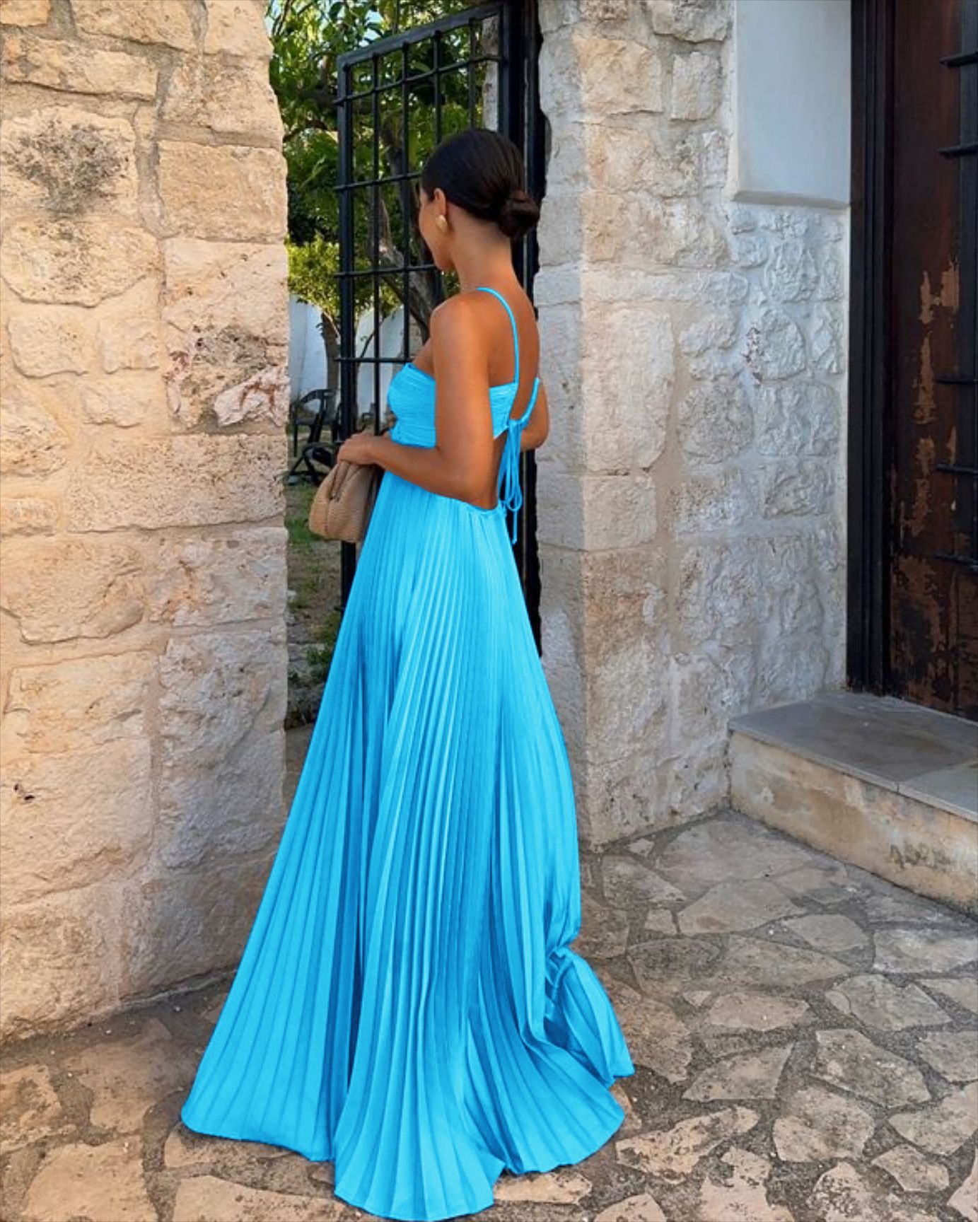 Robe bustier plissée sans manches à bretelles, taille haute et décolletée, idéale pour les soirées et les clubs